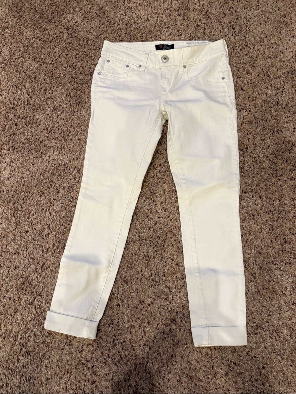 Guess White Slim Jeans with Back Triangle Logo - Picture 2 of 4
